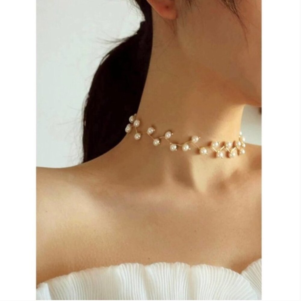 "Under the Sea" Pearl Choker Silver/Gold Necklace